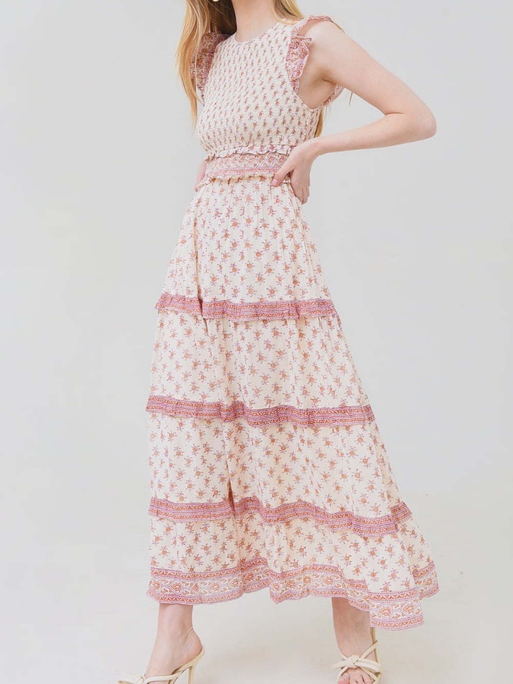 Saylor Hal Floral Smocked Tiered Maxi Dress Cream Blush XS